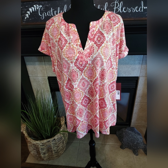 LOVE SCARLETT Pink and Cream  Patterned Blouse - Picture 2 of 12